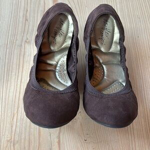 Dexflex Comfort Dark Brown Ballet Shoes Suede Feel Cap Toe Quilt Pattern Size 6